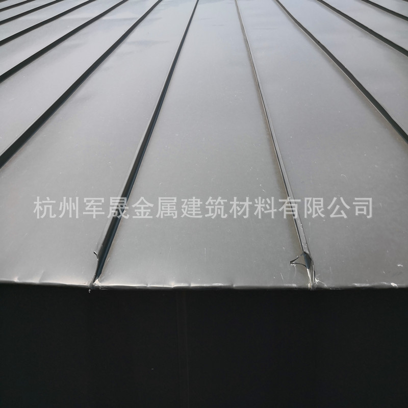 厂家直销0.8mm25-430氟碳漆铝镁锰板外墙 矮立边屋面板