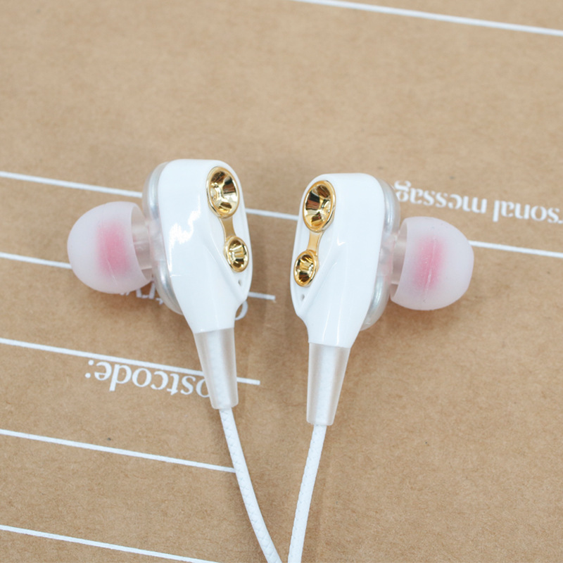 耳塞式耳机和入耳式耳机有什么区别耳塞式耳机