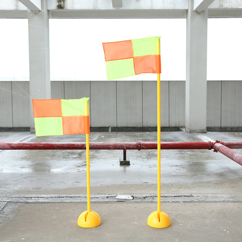 Significant pole football training supplies snake run around pole obstacle pole basketball football pole water-filled base corner flag wholesale