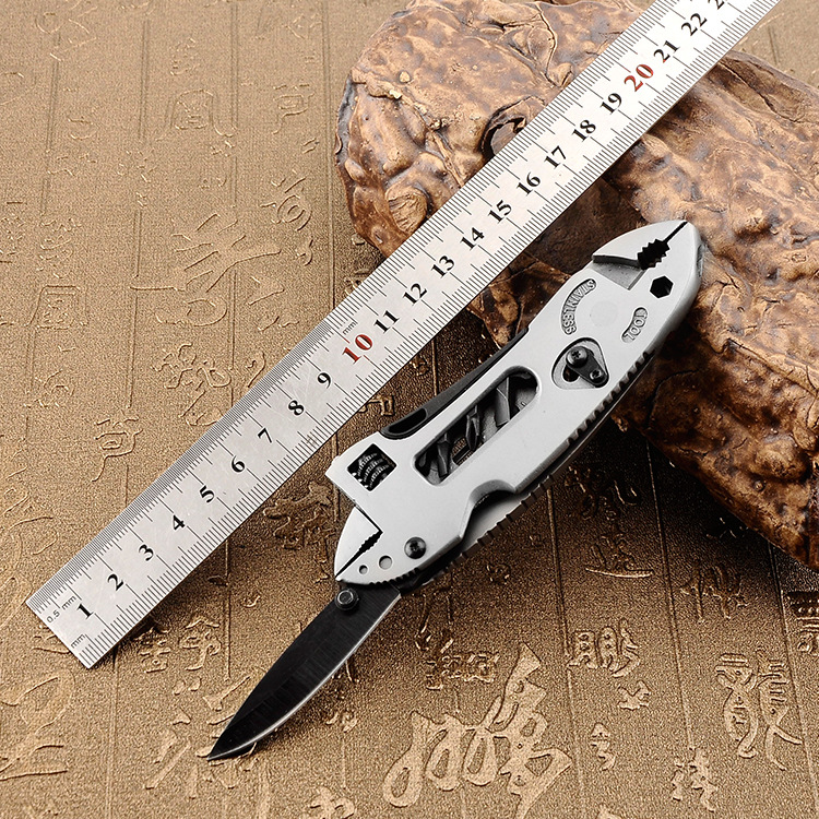 Couteau de survie en Acier - Ref 3397432 Image 1