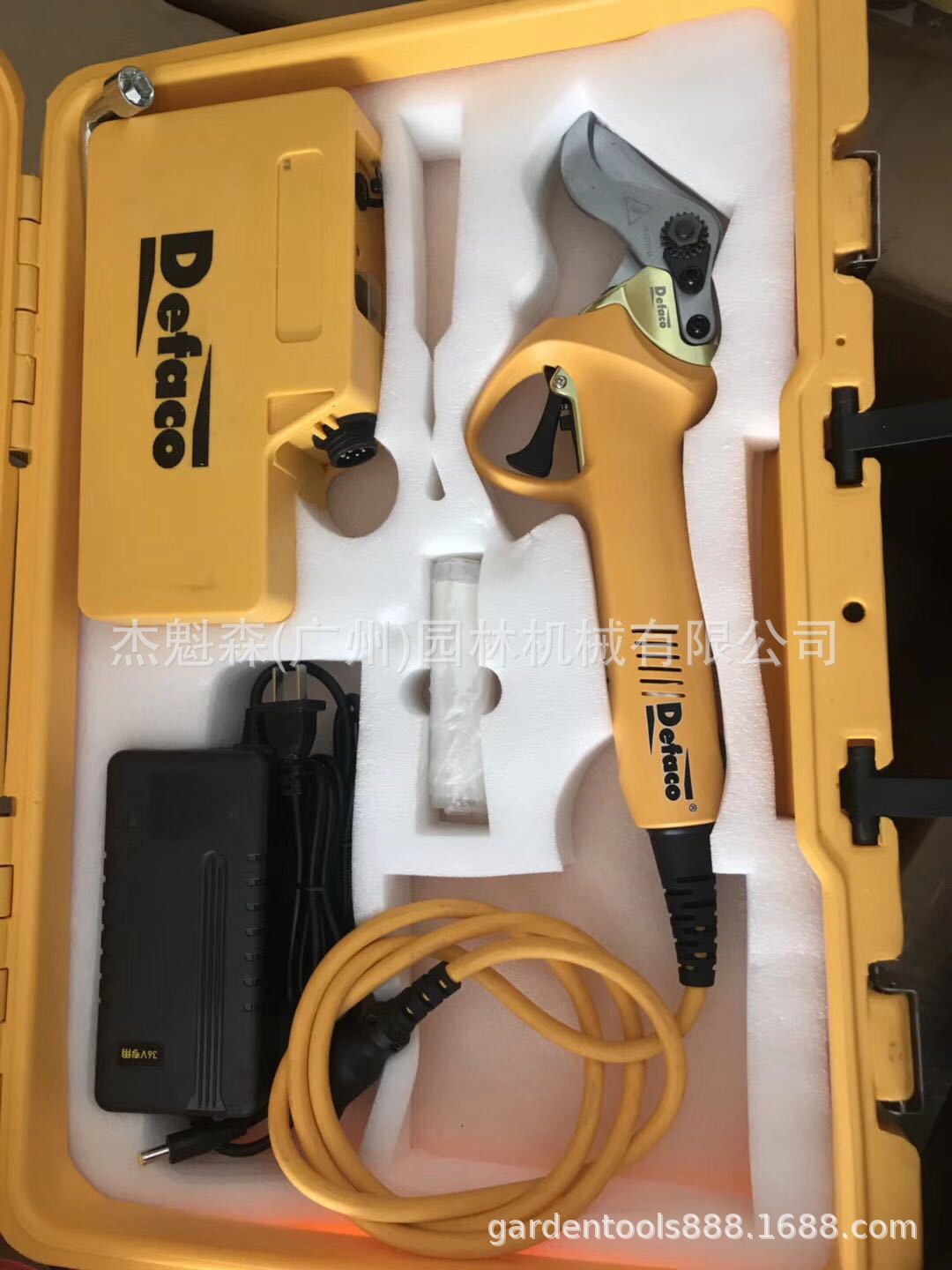 迪菲科DF-06-C电动修枝剪 电动果树剪 充电式电剪 粗枝剪