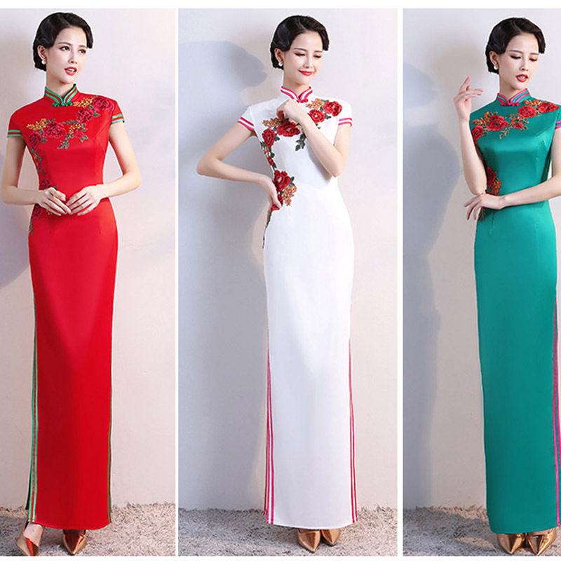 Runway Cheongsam 2025 New Style Women's Long High-End Performance Dress Plus Size Slimming Middle-Aged and Elderly Elegant Slim Fit Chinese Style