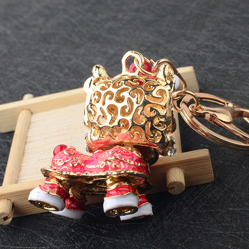 Creative small gifts Chinese style lion dance Kirin Alloy keychain fashion girl bag ornament car pendant