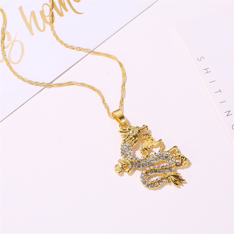 Jewelry Classic Diamond Dragon Pendant Sweater Chain Zodiac Flying Dragon Necklace display picture 5