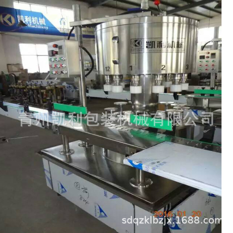 12头液体定量灌装机 白酒灌装机 半自动灌装机洋酒灌装机 范围广