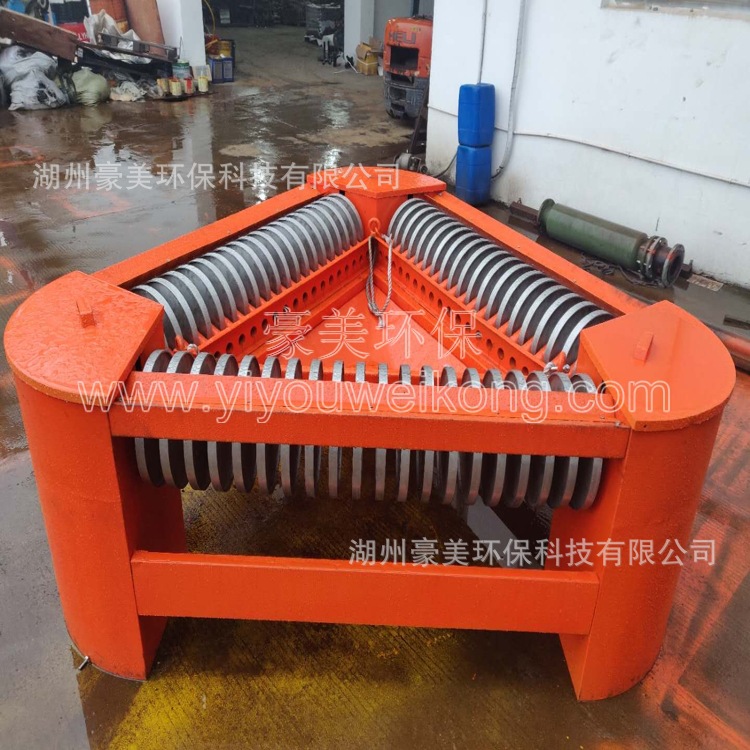 湖州豪美 水面油污回收 浮油收油器 各种型号转盘收油机