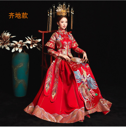 Chinese wedding party Xiuhe dresses dragon phoenix gown for bride bridegroom chinese wedding gown photos shooting couple suits for men and women wedding dress suit