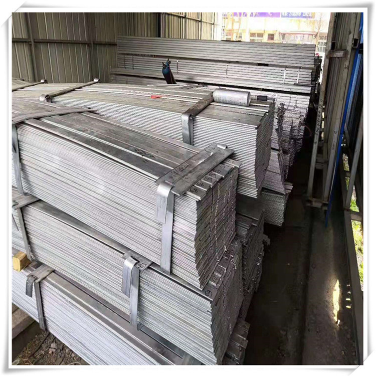 镀锌扁钢 供应内蒙古地区50*5等规格Q235B镀锌扁铁