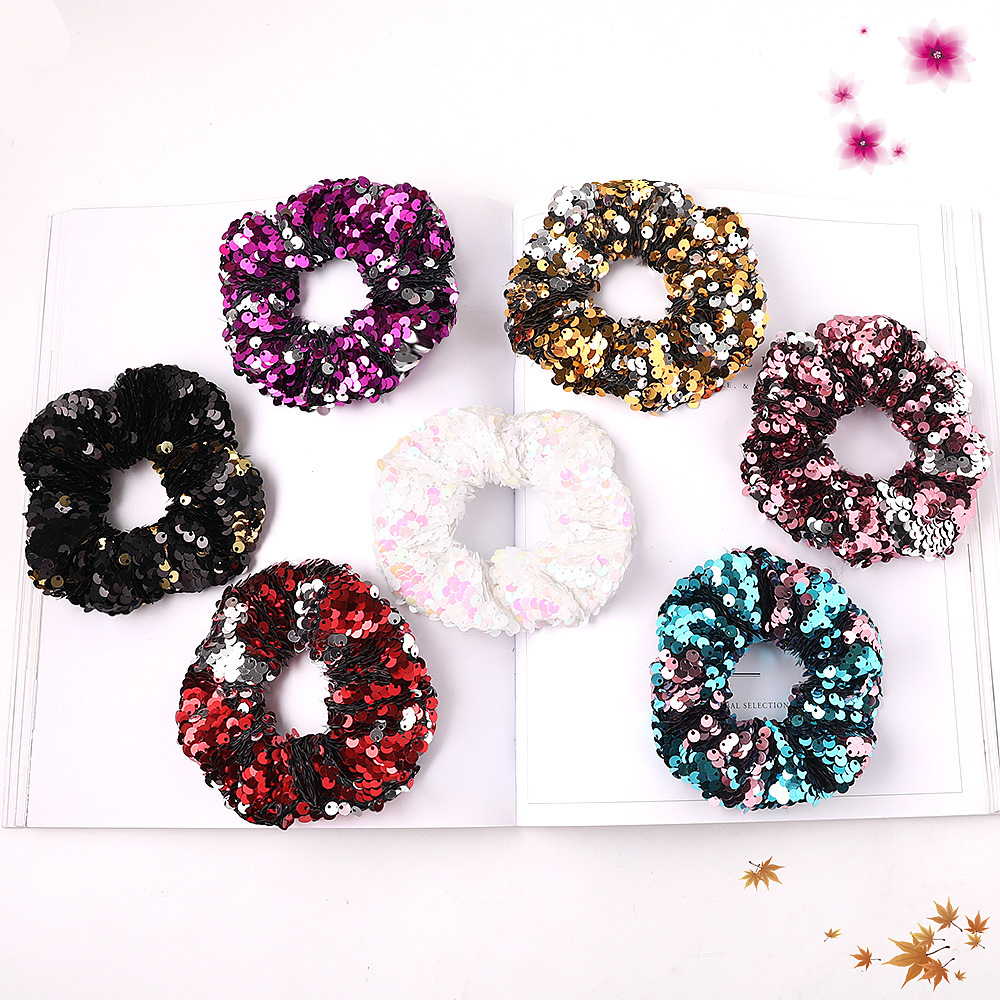 The New Fashion Two-color Flipped Fish Scale Large Sequins Cheap Scrunchies Wholesale display picture 14