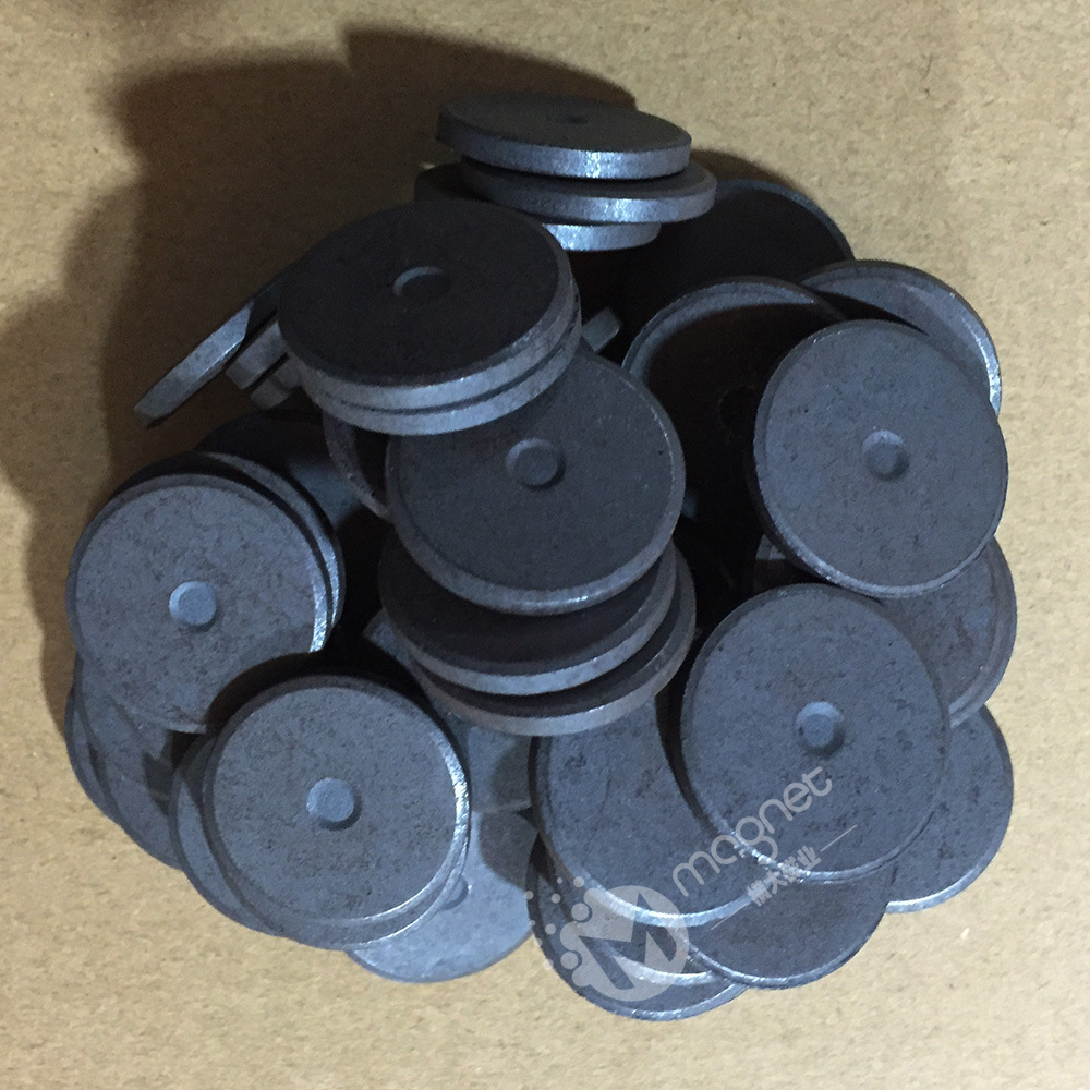 D30*3 厂家直销：15年生产单面磁经验 ， 同性铁氧体单面磁铁