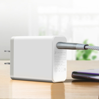 Type-C快充插头PD快充充电器 24WType-C数据线充电头手机充电头