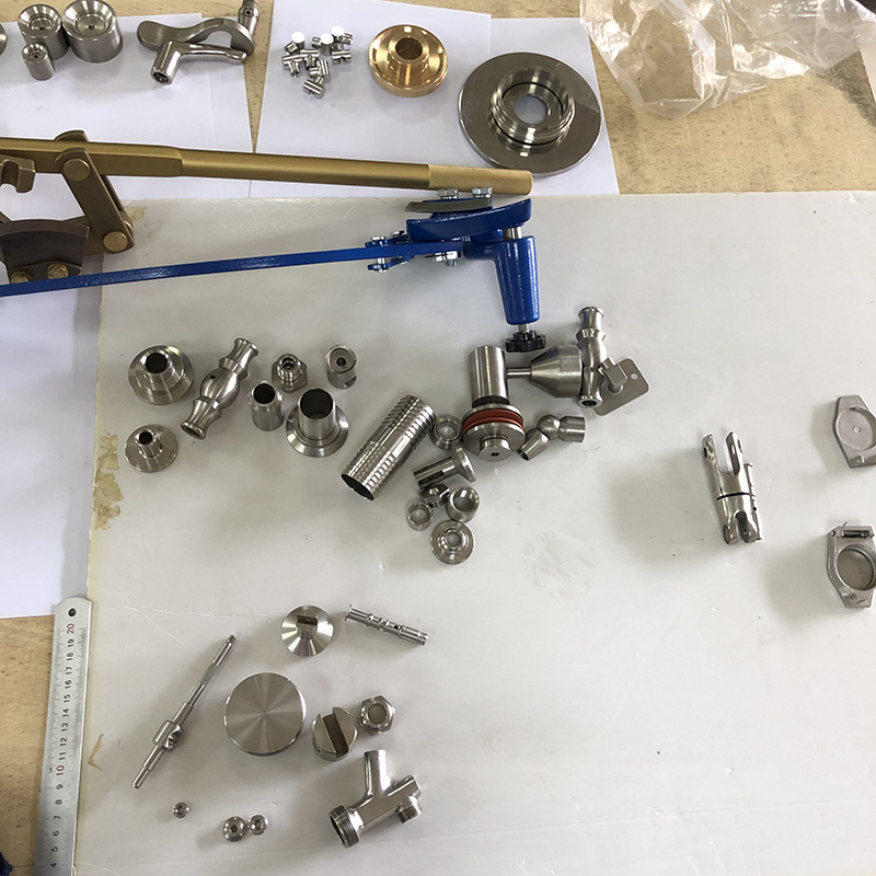 cnc加工定做不锈钢精密铸造精密五金件加工定制