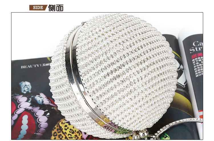 Classic Diamond-studded Evening Bag Handmade Beaded Spherical Diamond Rhinestone Evening Bag display picture 3