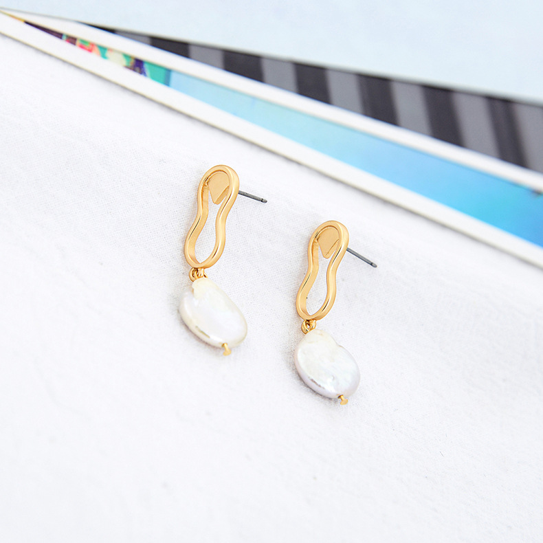 New Irregular Boho Ethnic Style Earrings display picture 4