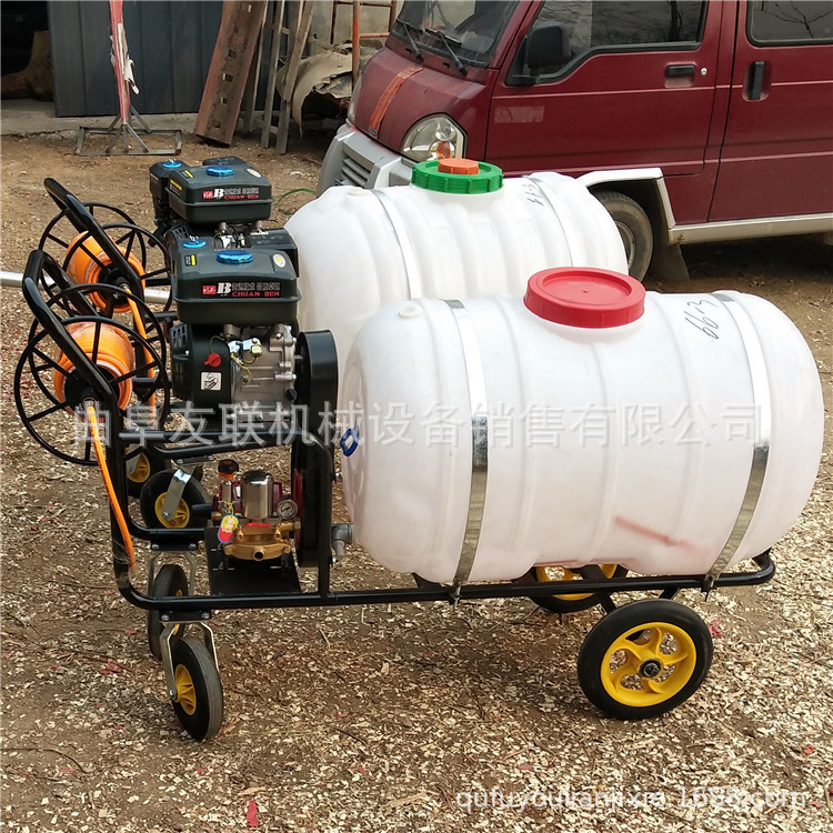 四轮轮式打药机 四轮果树低油耗手推打药机 农林植保轮式喷雾机60