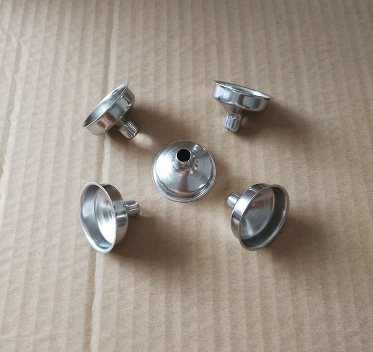 速卖通ebay外贸热销 30ml不锈钢小漏斗 户外酒壶专用漏子