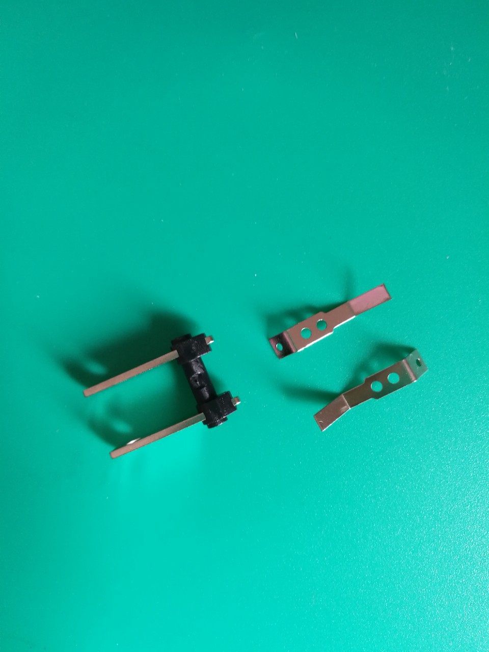 折叠插脚 美规偏头插脚 美规活动插脚 接触片