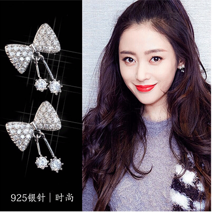 Cute Korean Style Bowknot Rhinestone Earrings display picture 3