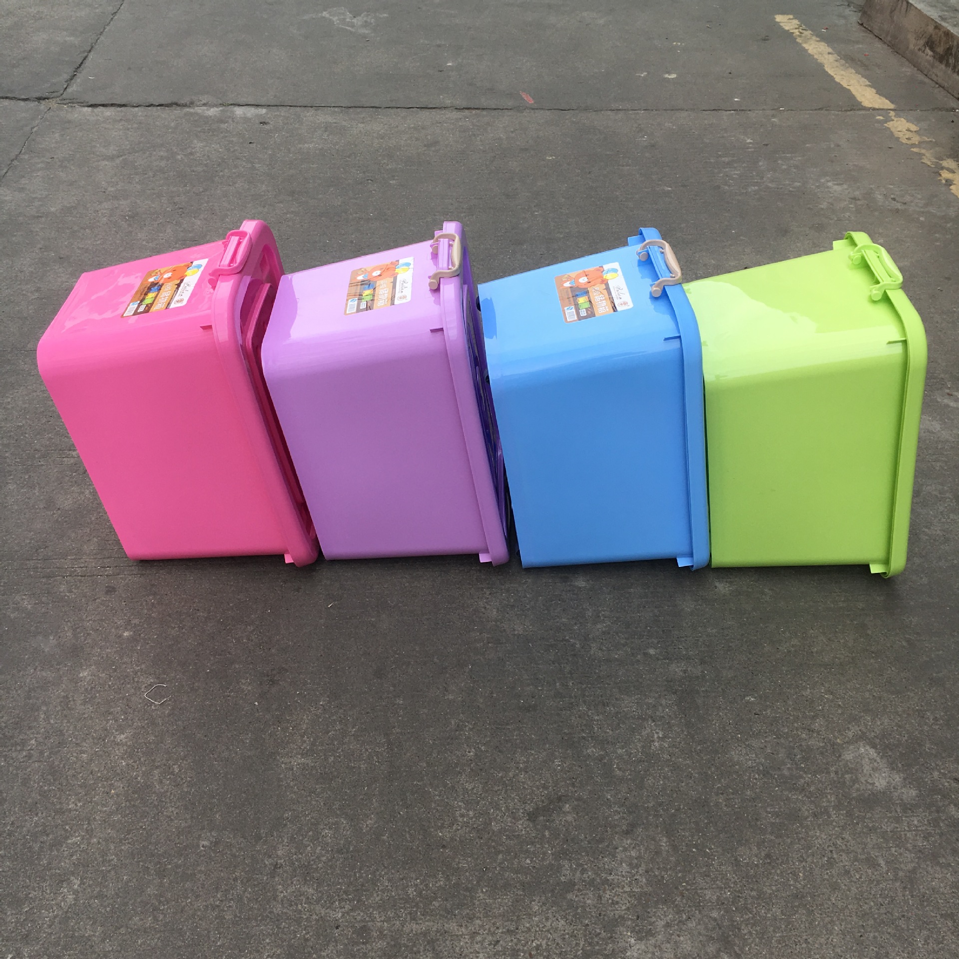 加厚型塑料整理箱家用被子衣服收纳储物箱服装车间运输箱