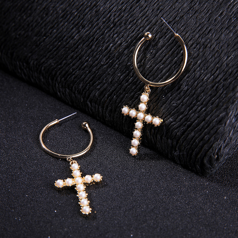 Fashion Long Cross Pearl Inlaid Earrings display picture 11