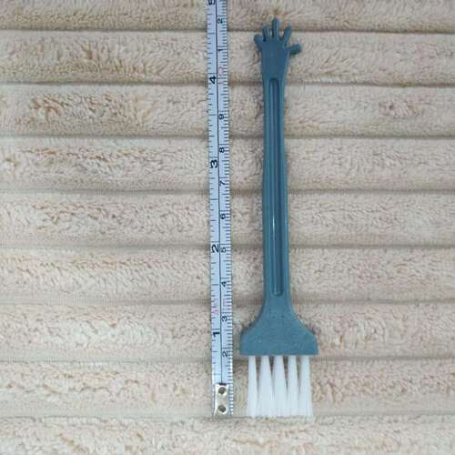 Dual-row cleaning brush, small brush, plastic small bristle brush, keyboard brush, dust removal brush