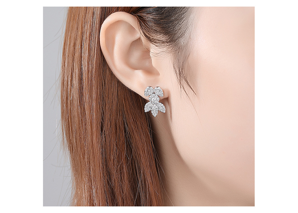 Jinseferro Boucles D'oreilles De Style Coréen De Mode De Femmes Élégant Zircon Boucles D'oreilles Creative New Cuivre Incrusté De Zirconium Boucles D'oreilles display picture 3