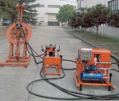 FJY22型圆盘式钻架   YGZ90型导轨式回转凿岩机 质量保证