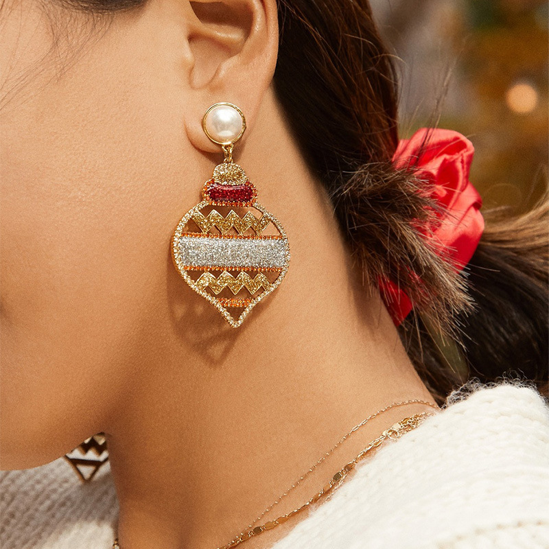 Aretes Para Mujer  De Diamantes De Aleación Explosivos Pendientes De Lentejuelas Esmeriladas display picture 2