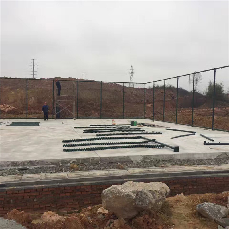 3.安裝球場(chǎng)5