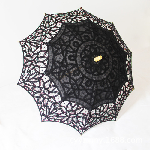 Lace craft floral umbrella, classical princess dance embroidered crocheted sun umbrella, wooden handle straight rod hanging silk fabric umbrella