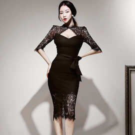 韩版冬装新款镂空性感蕾丝透视小黑连衣裙修身五分袖礼服包臀中裙