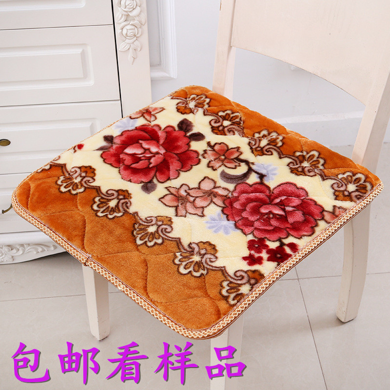 winter keep warm Non-slip bottom stool Seat cushion thickening Plush student to work in an office Cartoon flowers Square pad 50X50 centimeter