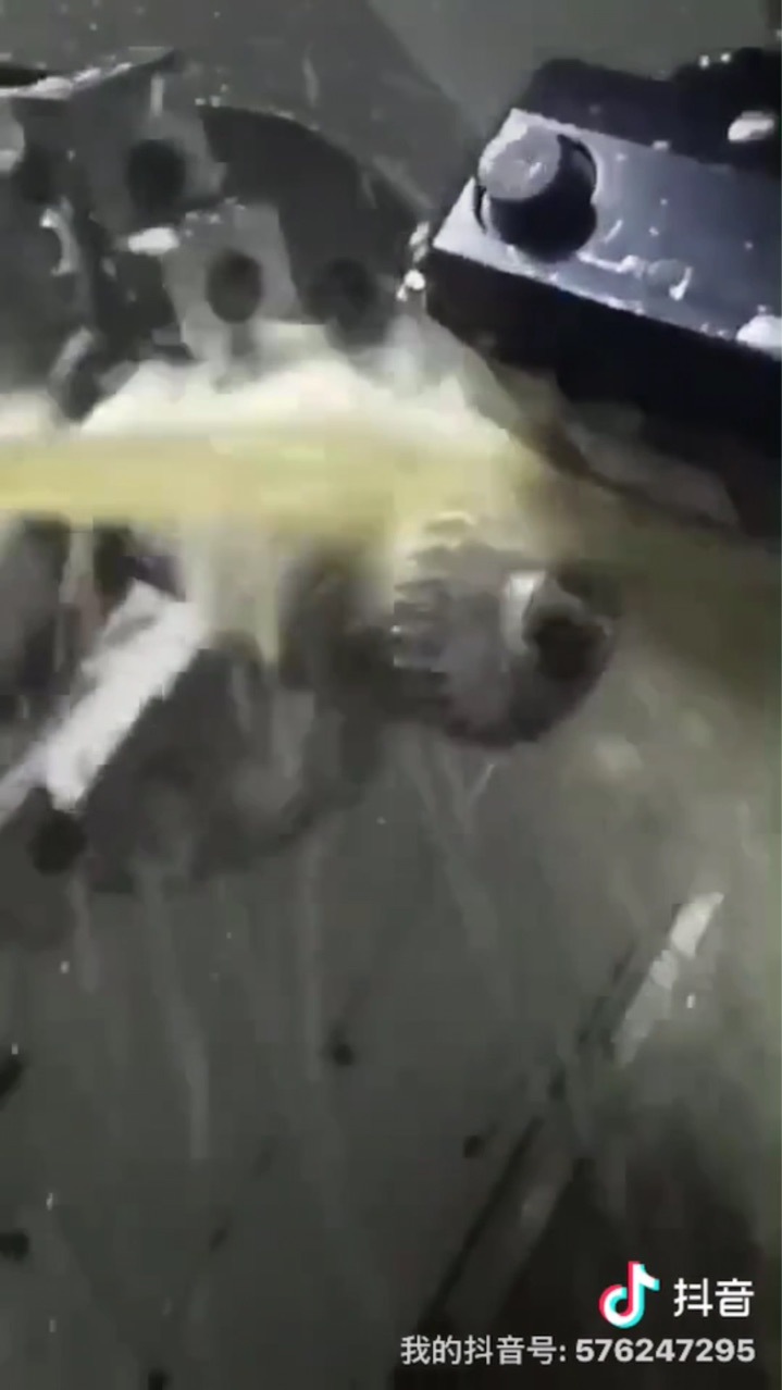 ����ϳ���ϻ�����