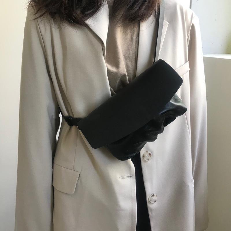 2024 new high-end feeling bag foreign-style texture women's bag ins super fire designer flip waist bag =