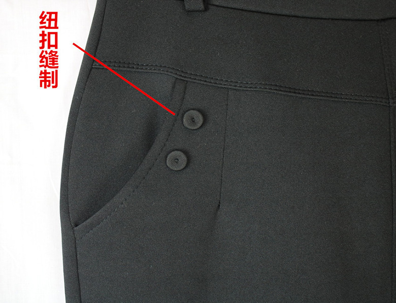 11786527644_1264099890