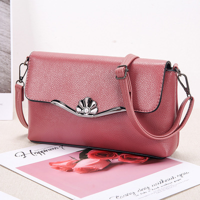 广州厂家直销2020秋冬新款时尚潮流单肩斜跨盖头女士包纯色女包包|ms