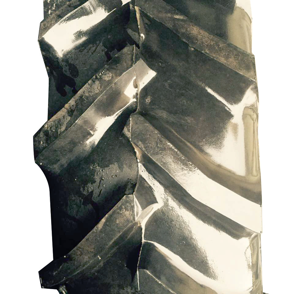 长期供应280/70-16 拖拉机专用农用机械轮胎 人字花纹 耐磨防滑