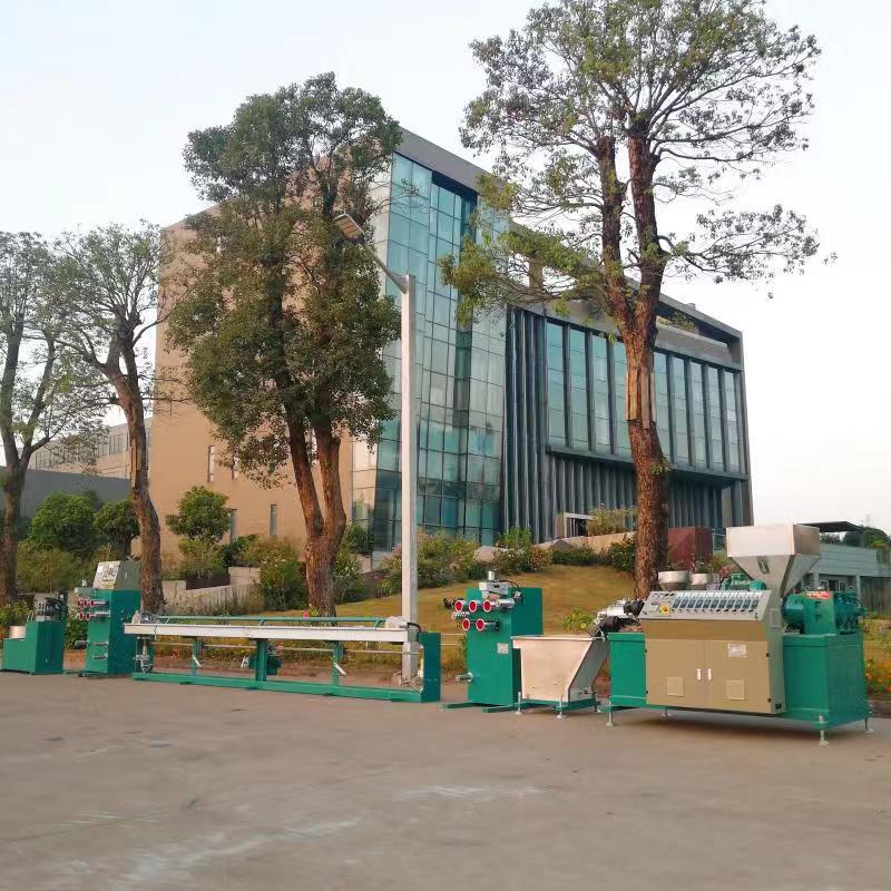 东莞市燿安直销PP三色仿藤挤出生产设备PE三色或单色仿藤挤出机