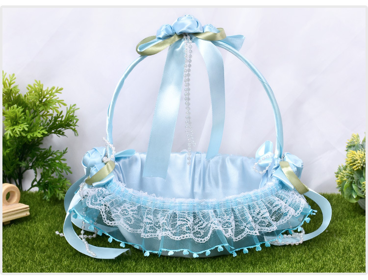 Factory direct supply of Western-style creative wedding flower baskets for brides, wedding flower girls, bridesmaids, scattered flower baskets, and hand-held wedding flower baskets detail image 12