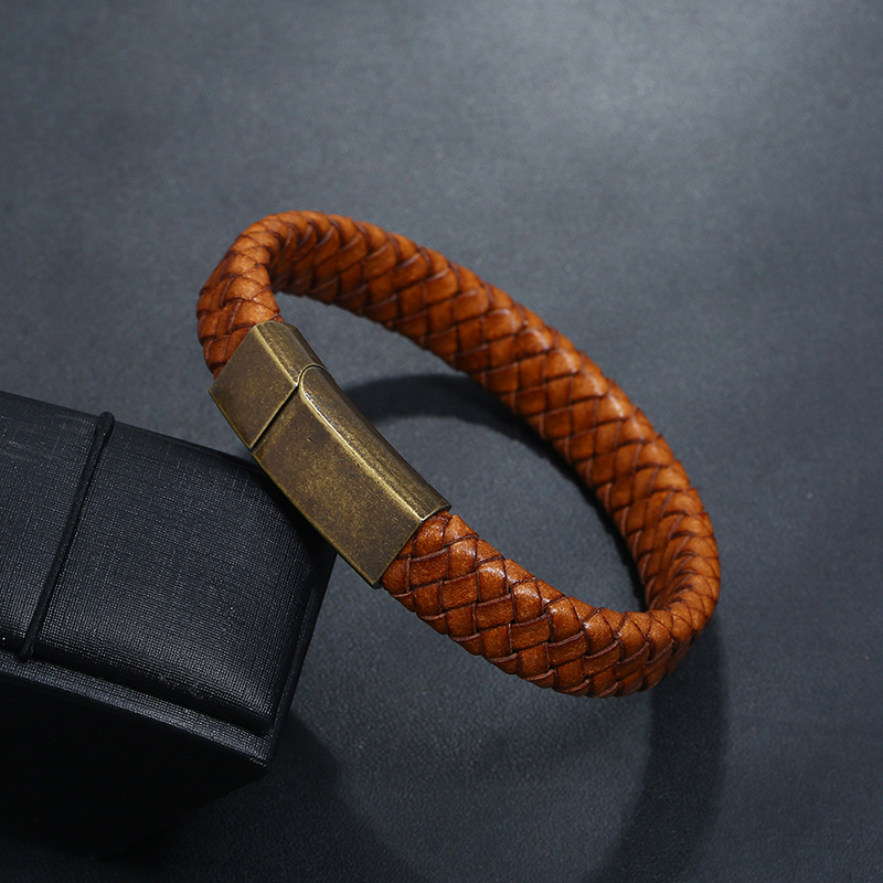 Stainless steel leather bracelet vintage woven menu0027s jewelry imitation cowhide bracelet titanium