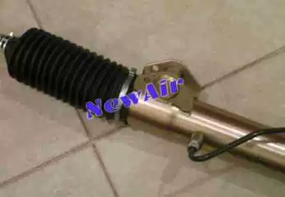 1459747 applicable to Ford: Steering gear assembly