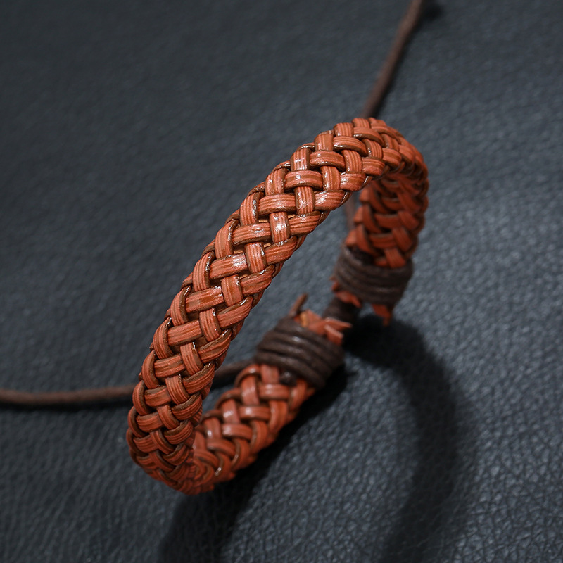 New Jewelry Retro Woven Leather Bracelet Simple Imitation Cowhide Bracelet Bracelet Adjustable display picture 4