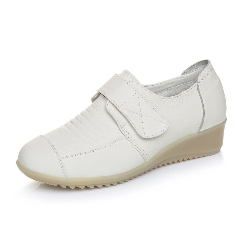 Low demi-season nurse shoes wedge heel