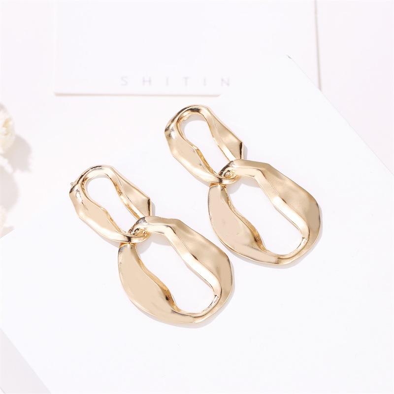 Fashion Earrings Irregular Geometric Earrings Twisted Environmentally Friendly Alloy Studs display picture 4