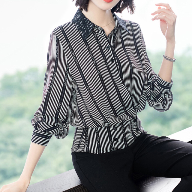 Stripe Shirt New Slim Top Fashion Lace Stitching Turn-collar Shirt 