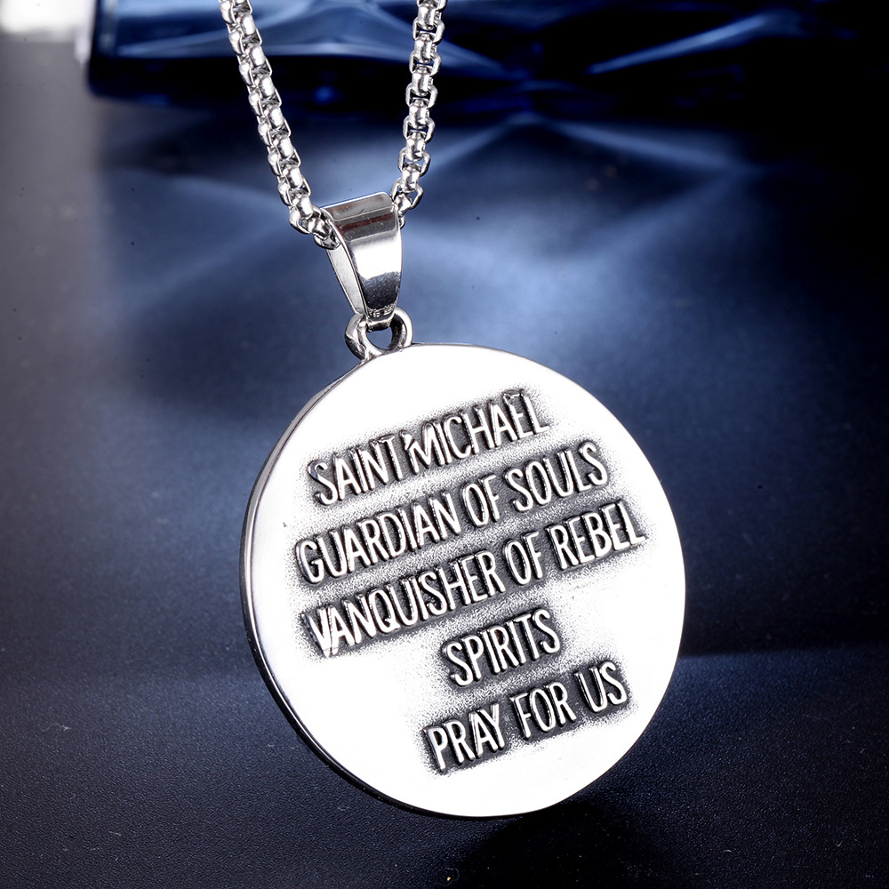 304 Stainless Steel Chain Material Retro Round Titanium Steel 18K Gold Plated Men's Men Pendant Necklaces