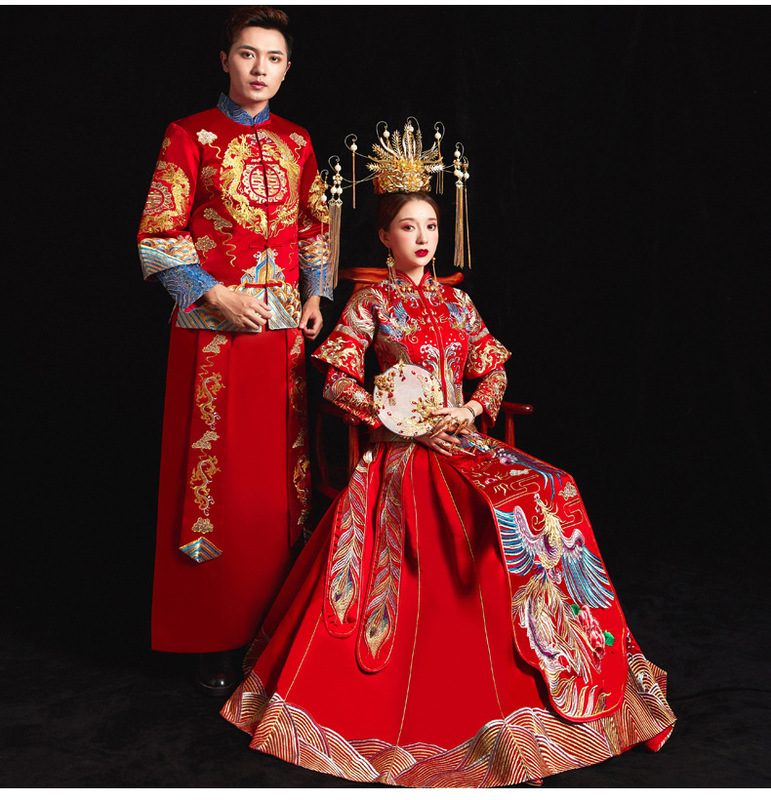 Chinese wedding party Xiuhe dresses dragon phoenix gown for bride bridegroom chinese wedding gown photos shooting couple suits for men and women wedding dress suit