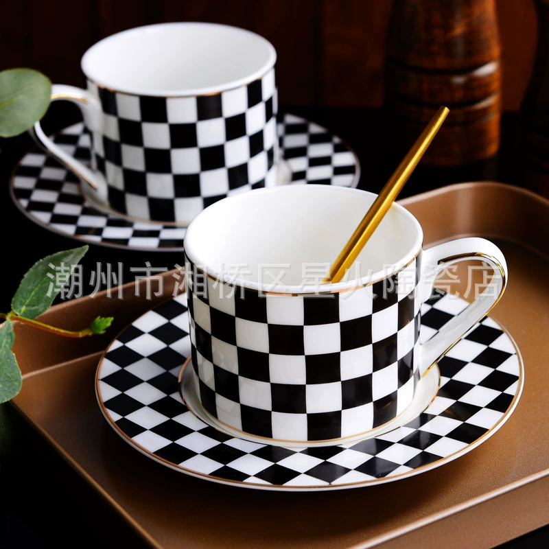 European -style ceramic coffee cup bone porcelain coffee cup disc black tea cup flower cup ceramic coffee cup European style gold edge