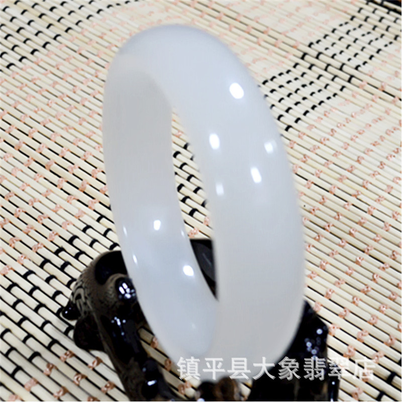 1993468398_1810257699