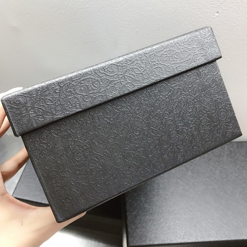 Túi clutch nữ đính đá kim loại cầm tay dự tiệc 17.5x5x11 cm — Màu đỏ, Màu tím, Màu xanh lá, Màu xanh lam chi tiết 41